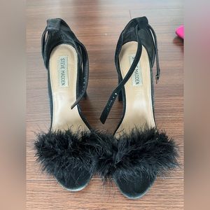 Steve Madden Feather Heels